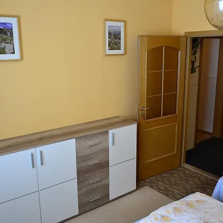 Apartment Gebrt